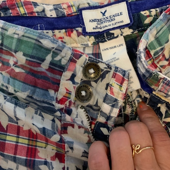 American Eagle Outfitters Shorts - Picture 2 of 4